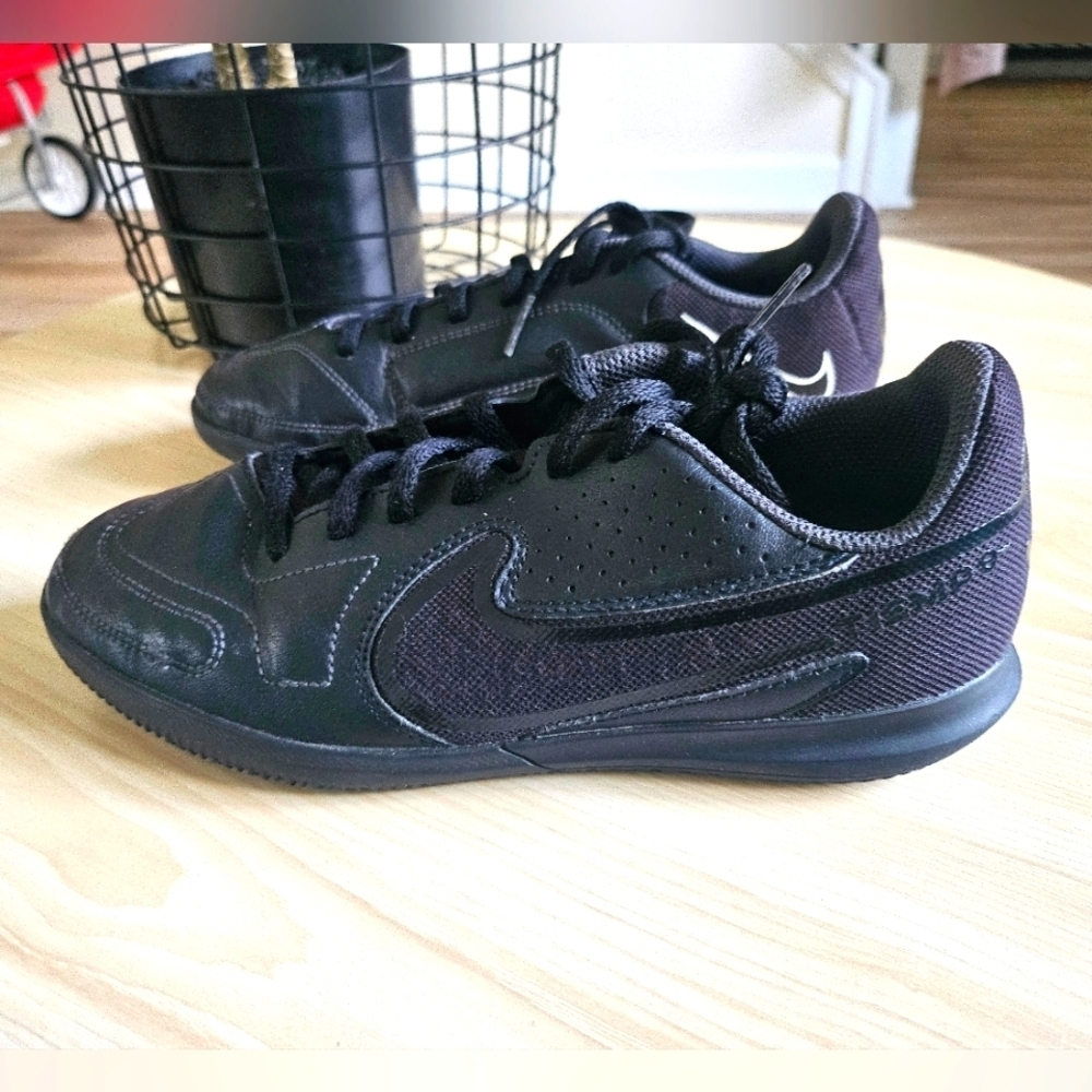 Nike Black Tiempo Activewear Shoes Size 4.5Y.